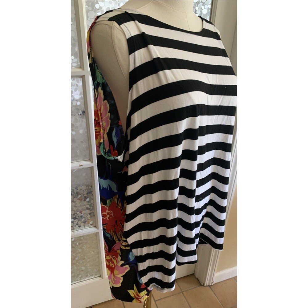 Cyrus Sleeveless top Tank mixed media stripes floral bold unique  Sz 2X